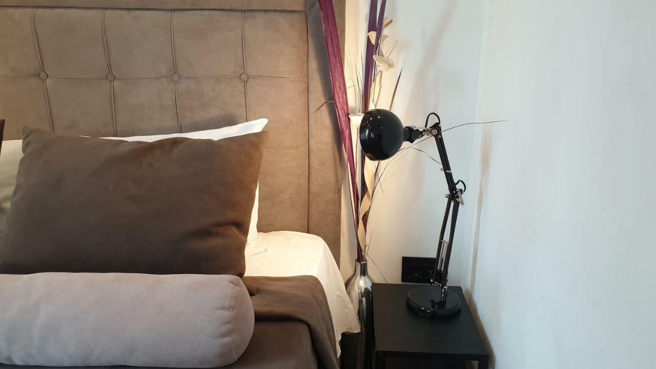Central Business Apartments Exclusive Belgrad Exteriör bild