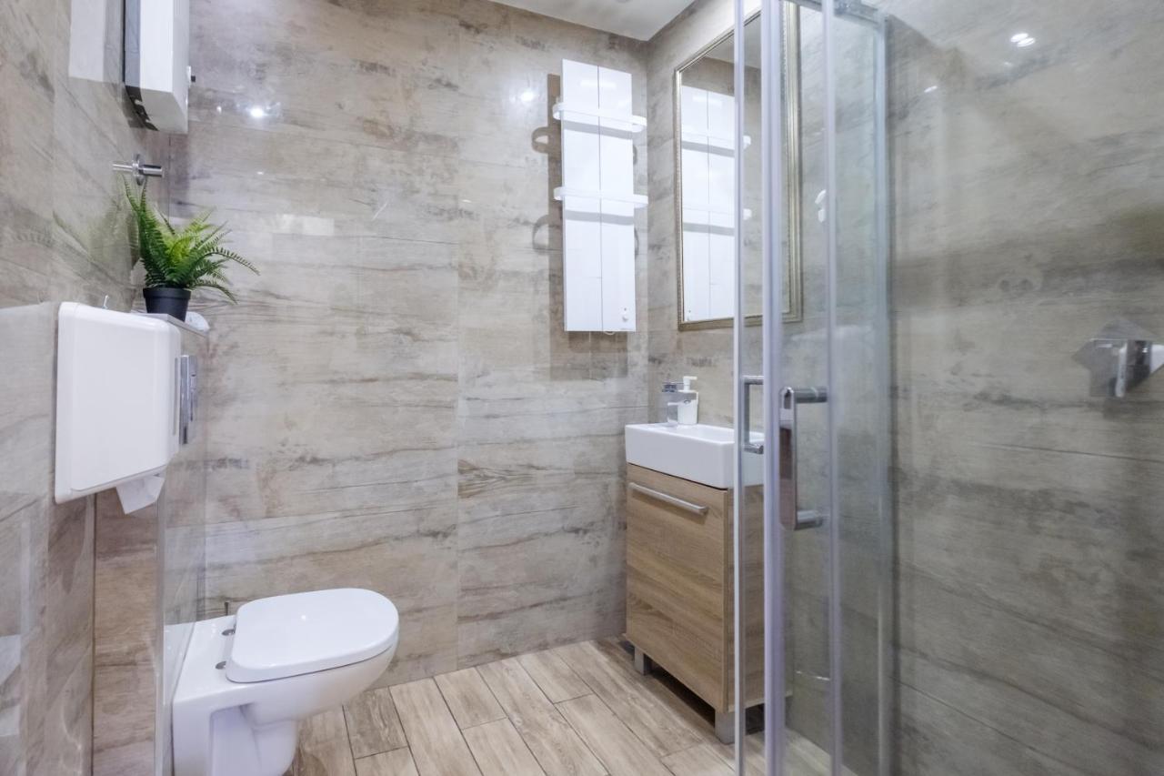 Central Business Apartments Exclusive Belgrad Exteriör bild