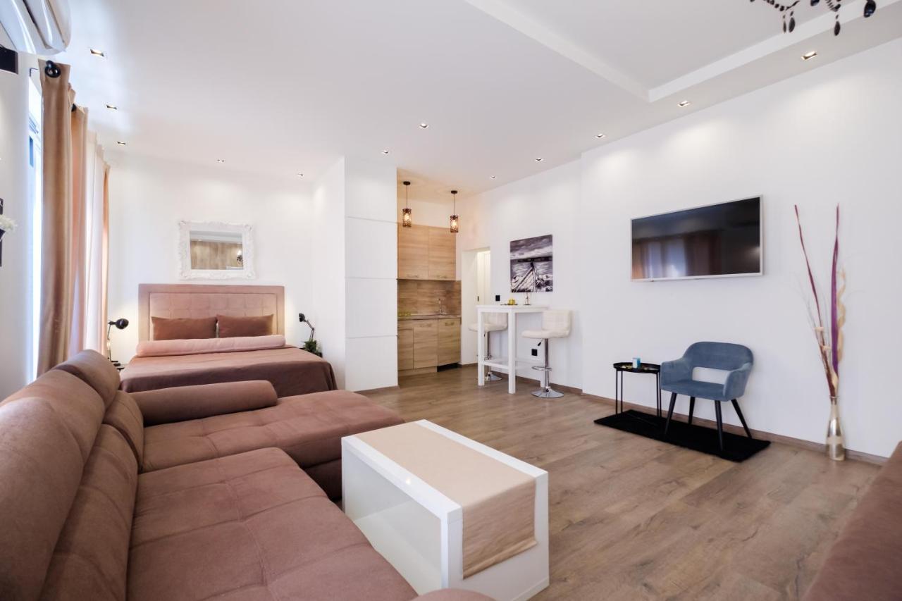 Central Business Apartments Exclusive Belgrad Exteriör bild