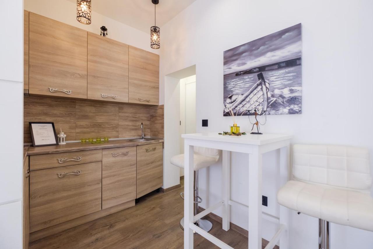 Central Business Apartments Exclusive Belgrad Exteriör bild